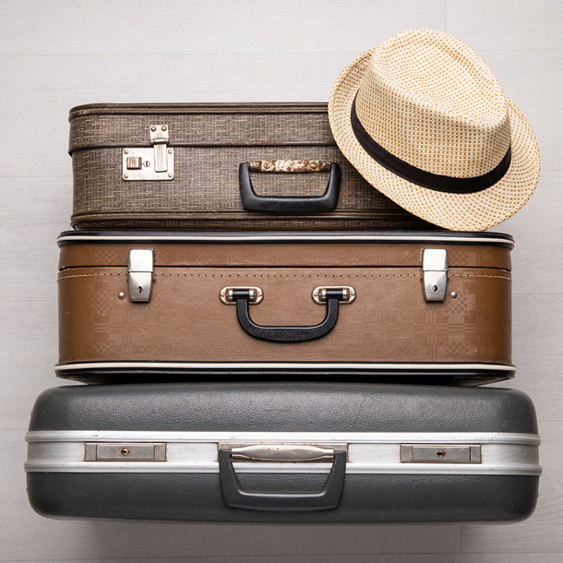 Tangle-Free Travels: How to Pack Accessories Like a Pro